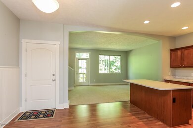 007-Dining_Room-1961246-medium