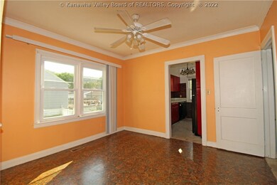 227 22nd St, Dunbar, WV 25064 - photo 5