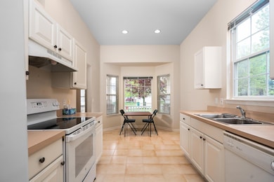 22-web-or-mls-JEL05503