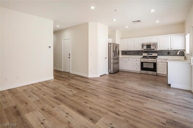 6032 Alameda Padre Ave, Las Vegas, NV 89139 - photo 6