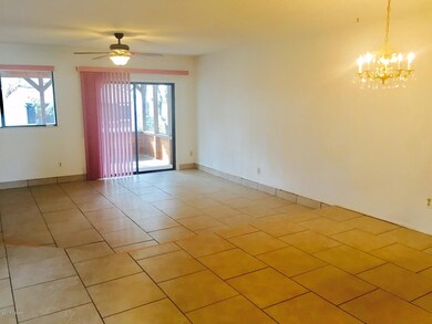 Living Room/Dining Room