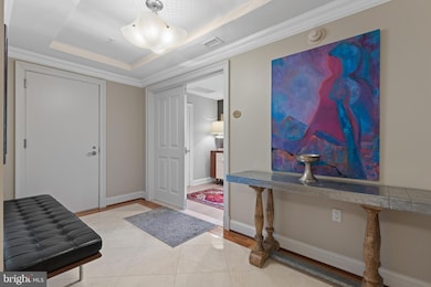 The Ritz-Carlton Residences, Baltimore, MD 21230 - photo 2