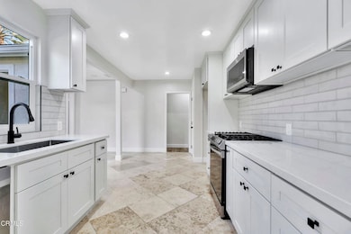 827 Parkman Dr, La Canada Flintridge, CA 91011 - photo 6