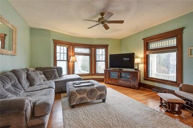 *** VIEW OF LIVING ROOM *** GLEAMING HARDWOODS BIG