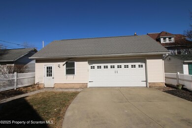 1408 Oram St, Scranton, PA 18504 - photo 6