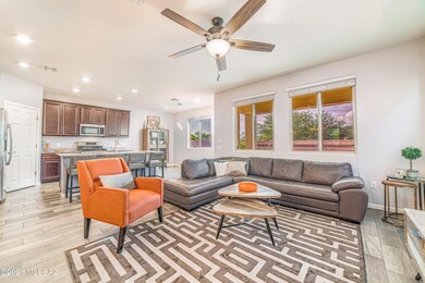 8280 E Magee Hill Loop-7
