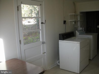 unlisted-address, Fort Washington, MD 20744 - photo 5