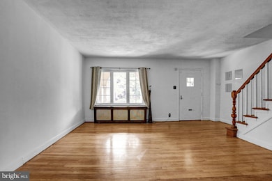 2615 Filbert Ave, Reading, PA 19606 - photo 7