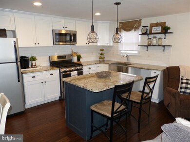 148 N Bonsall Ave, Glenolden, PA 19036 - photo 7