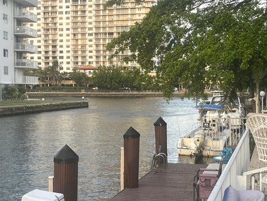 3915 NE 168th St unit 3915, North Miami Beach, FL 33160 - photo 3