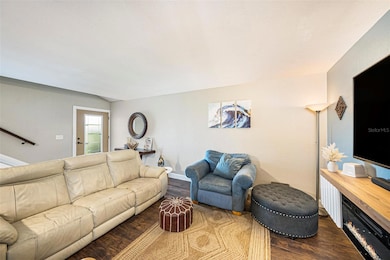 4805 Grove Point Dr unit II, Tampa, FL 33624 - photo 5