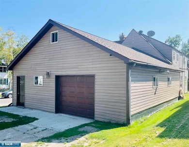 419 5th Ave NW, Chisholm, MN 55719 - photo 4