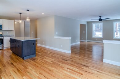 319 High Range Rd, Londonderry, NH 03053 - photo 3