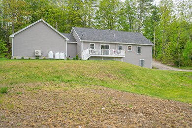 45-48 Hall Rd-15