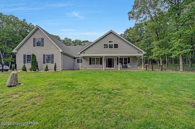 447 Dew Drop Dr, Jim Thorpe, PA 18229 - photo 2