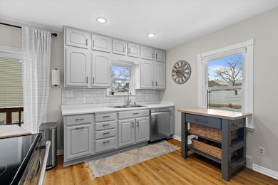 N86W16564 Jacobson Dr, Menomonee Falls, WI 53051 - photo 6