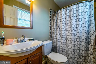 604 Elfin Ave, Capitol Heights, MD 20743 - photo 7