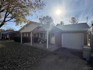 7504 Brock Dr, Blanchester, OH 45107 - photo 3