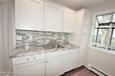 41 Annapolis Dr, Hazlet, NJ 07730 - photo 6