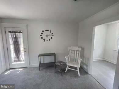 8 Montgomery Ave unit 2F, Glenside, PA 19038 - photo 4
