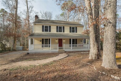 View of front of home featuring a porch