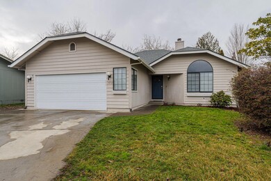 1850MeadowGlen-024