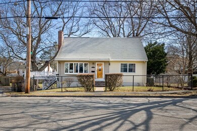 28 Winthrop Ave, Beverly, MA 01915 - photo 2