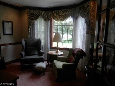 1st floor office with lovely bay window