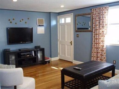 96 Wollaston St, Lowell, MA 01852 - photo 5