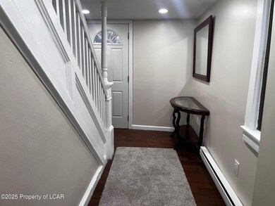 72 Foster Ave, Freeland, PA 18224 - photo 7