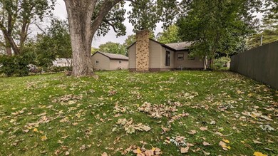 8431 Fremont Ave S, Bloomington, MN 55420 - photo 3