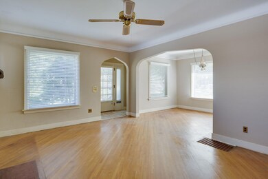 9-web-or-mls-217 SW 8th ST-9