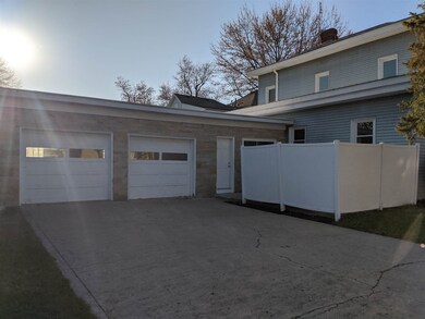 404 W South St, Bluffton, IN 46714 - photo 2