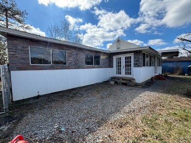 54 Pine St W, Chatsworth, GA 30705 - photo 2