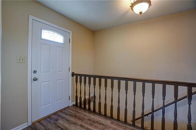 813 NW 19th St, Blue Springs, MO 64015 - photo 4