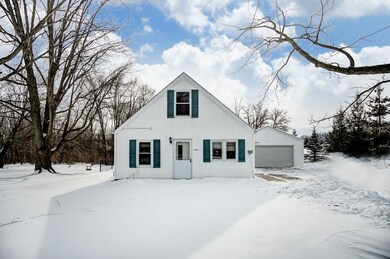 7008 Hosler Rd, Leo, IN 46765 - photo 2