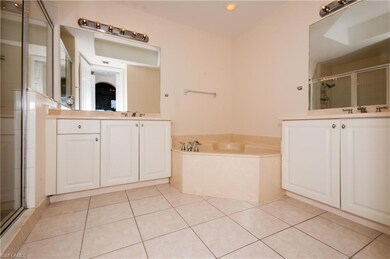 Spacious kitchen with lots of storage