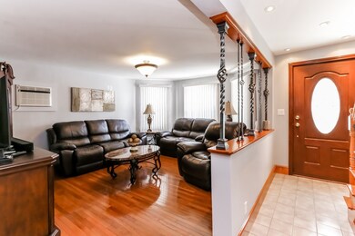 85 Grant St, Fall River, MA 02721 - photo 2