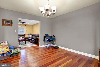 4555 Del Mar Dr, Reading, PA 19606 - photo 7