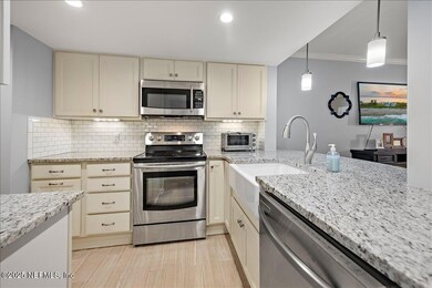 06-Kitchen