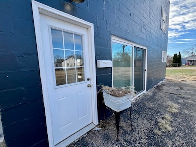 508 E Champaign Ave, Rantoul, IL 61866 - photo 3