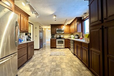 307 Glen Rd, Weston, MA 02493 - photo 5