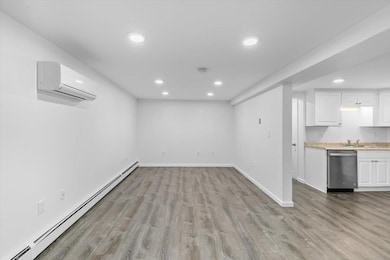 15 Linda St unit 5, Salem, NH 03079 - photo 3