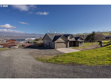 3019 Fremont St, the Dalles, OR 97058 - photo 4