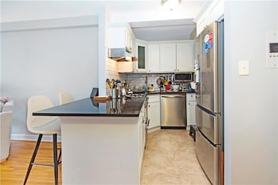 9323 Shore Rd unit 4G, Brooklyn, NY 11209 - photo 7