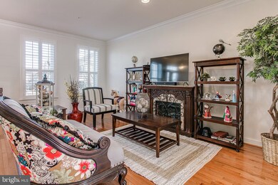 1406 Scheer St, Brunswick, MD 21716 - photo 3