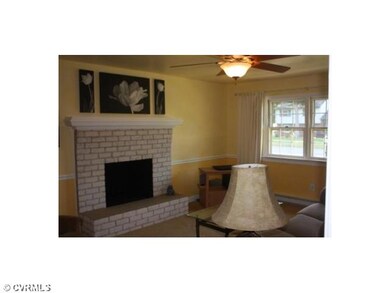 Den/Family/Great Room - Large with deep wood burni