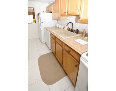 700 Governors Dr unit 28, Winthrop, MA 02152 - photo 4