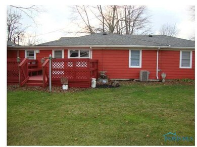 200 Degroff Ave, Archbold, OH 43502 - photo 3