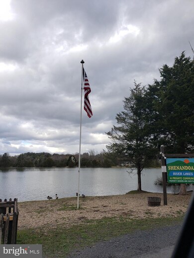 315 River Lakes Dr, Strasburg, VA 22657 - photo 4